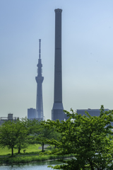 えっ？　スカイツリーよりも巨大な塔！＾＾￥