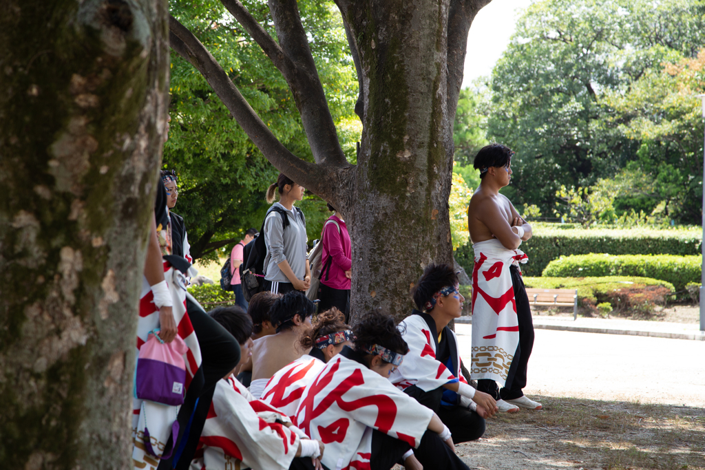 出番待ちの踊り子