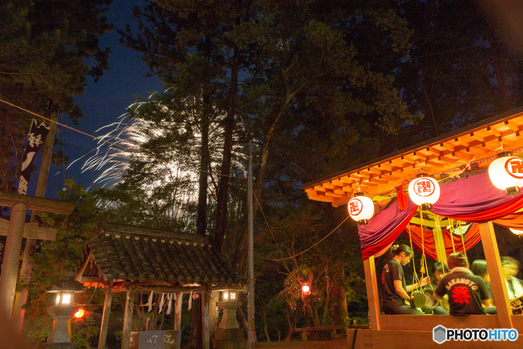 山間の里の夏祭り6