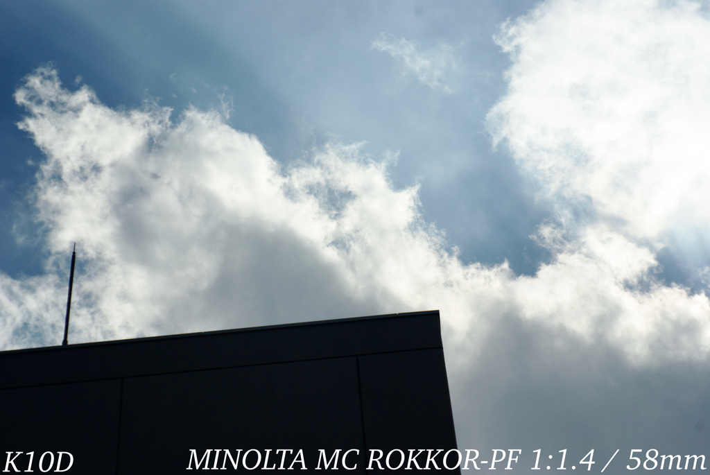 MINOLTA MC ROKKOR-PF 1:1.4 / 58mm