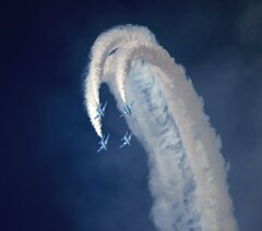 空を見上げれば