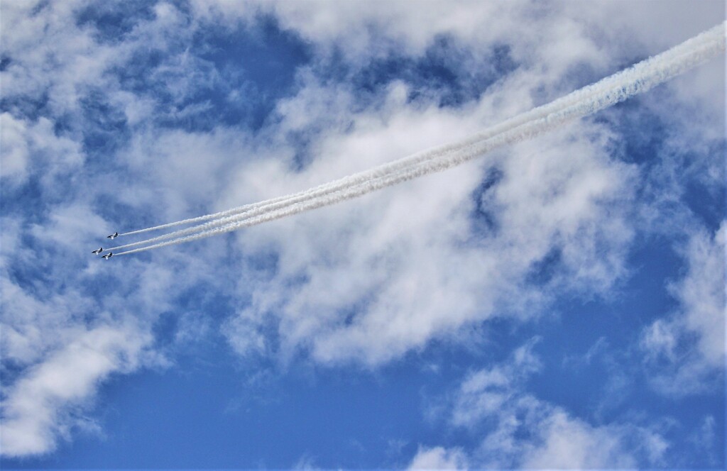 空と雲とブルーと