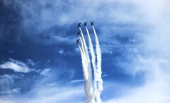 空を見上げれば