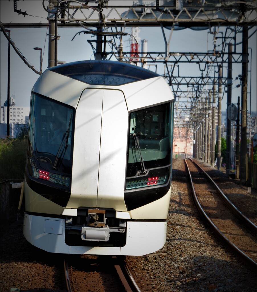 堀切駅　黄色い線の内側から見た世界