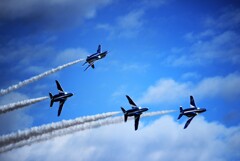 空を見上げれば