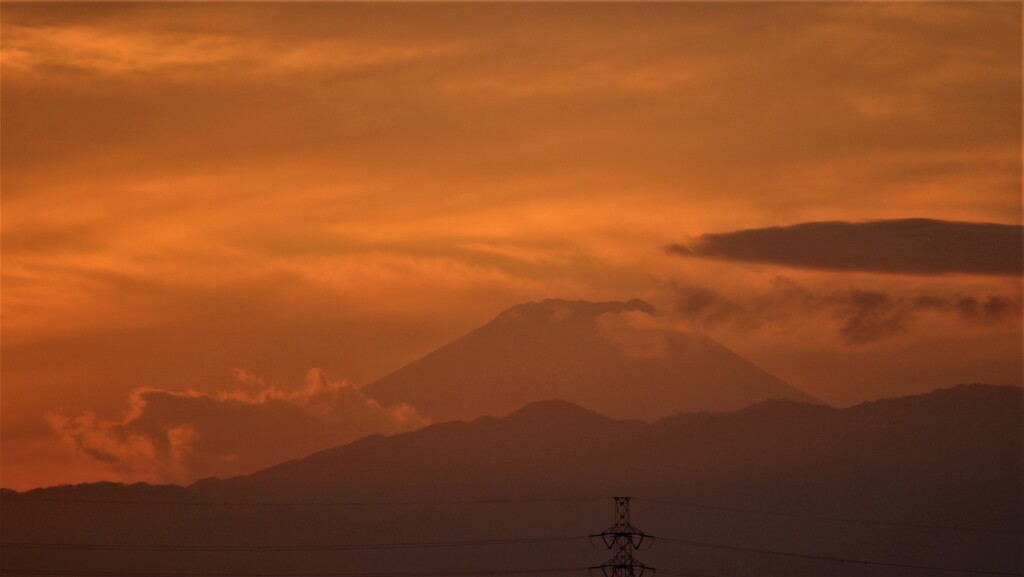 真赤に燃えるにくい奴　その名は富士