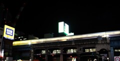 オレンジ色の風