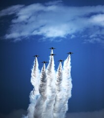 空を見上げれば