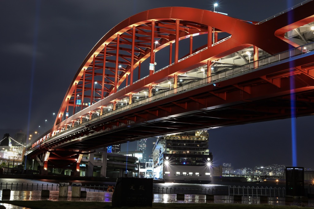 船と橋