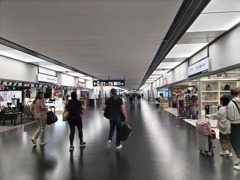 ウィーン国際空港　ターミナル