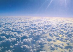 沖縄上空