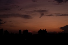 山手内の夕景