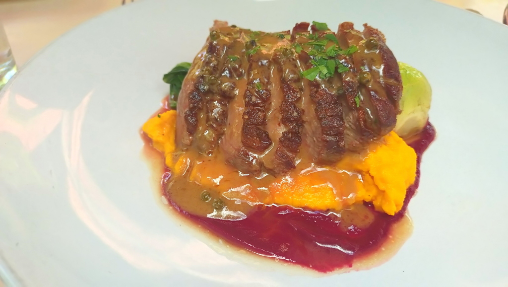 メインディッシュ