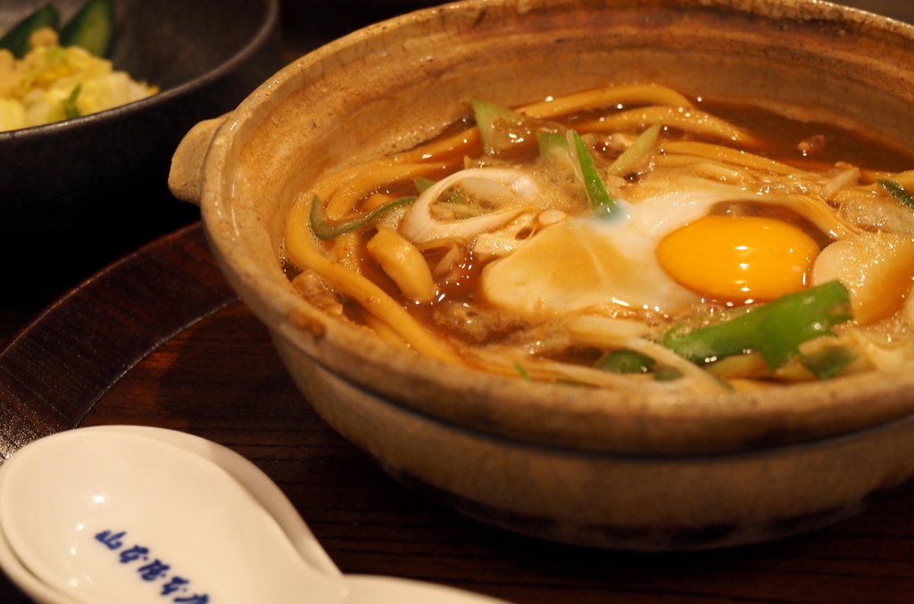 味噌煮込みうどん