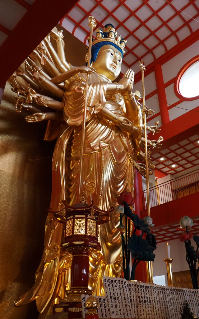 大千手十一面観音立像①