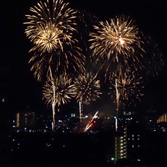 近くの花火4 ④