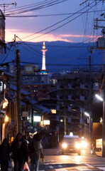 塔のある風景②