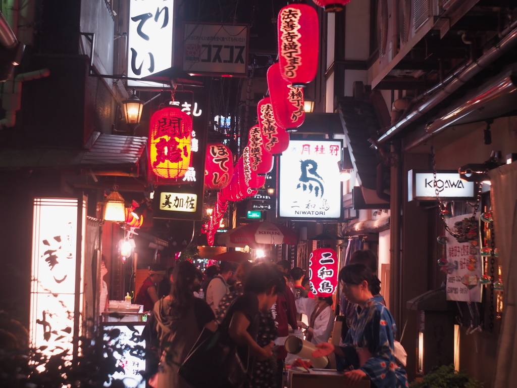 法善寺横丁祭り