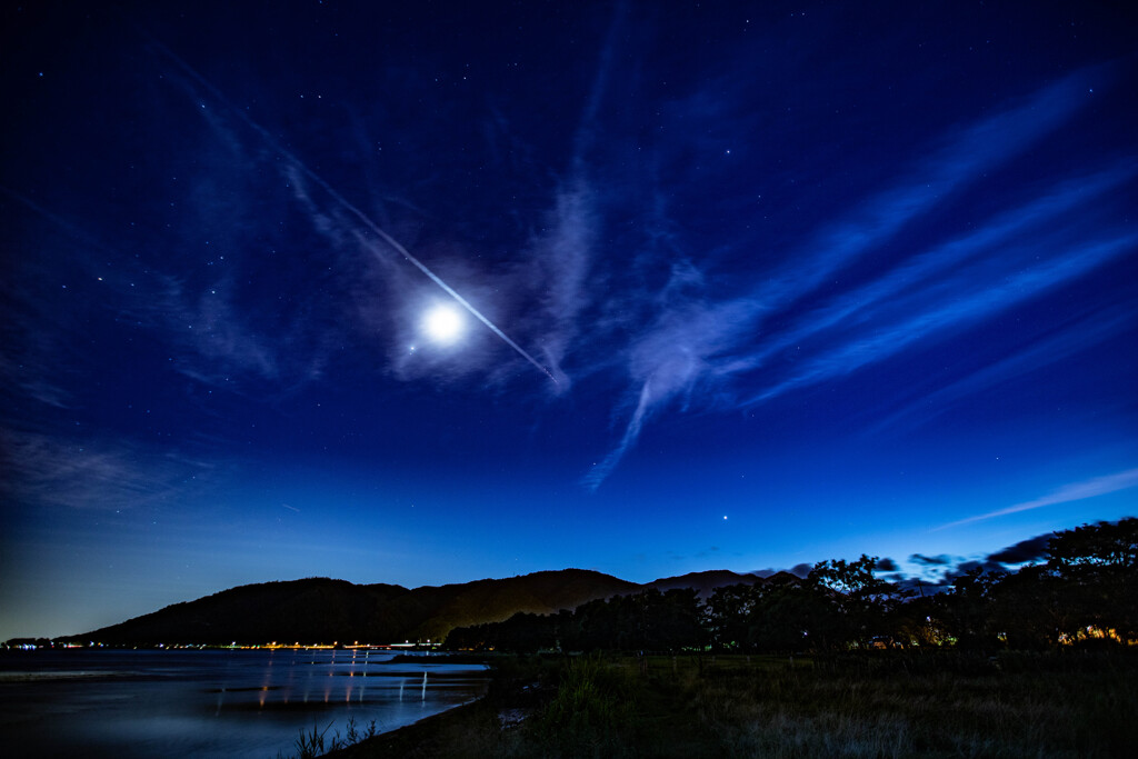 Shiga at night 萩の浜