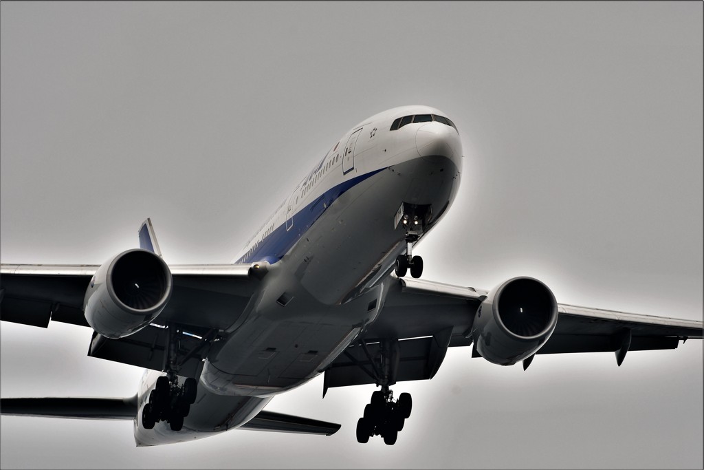 B777　RWY22