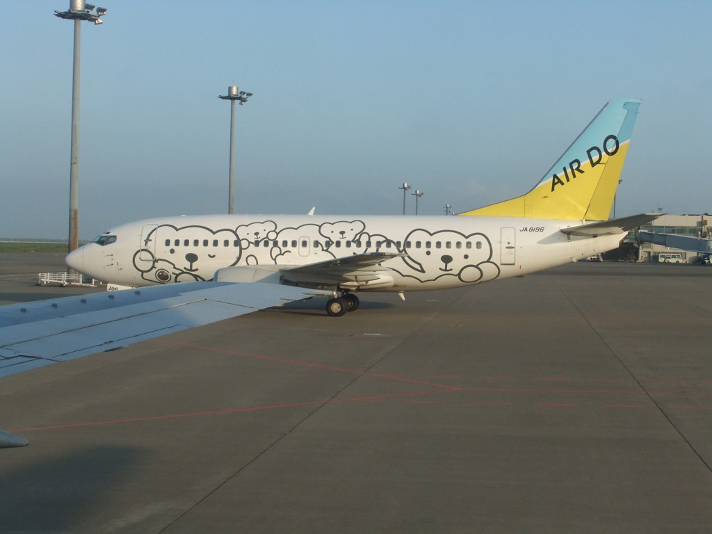 ＡＤＯ、B737-500