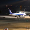 夜の羽田空港・エプロン
