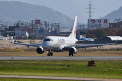 山形空港（J･Air、エンブラエル170）３