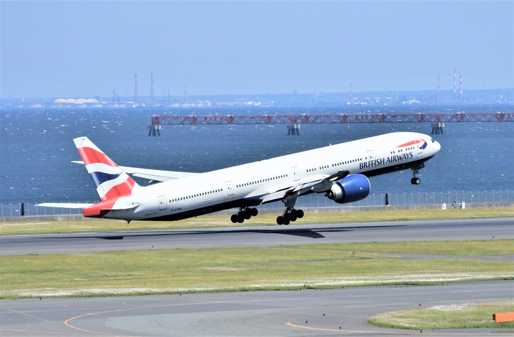 BA B777-300 16L