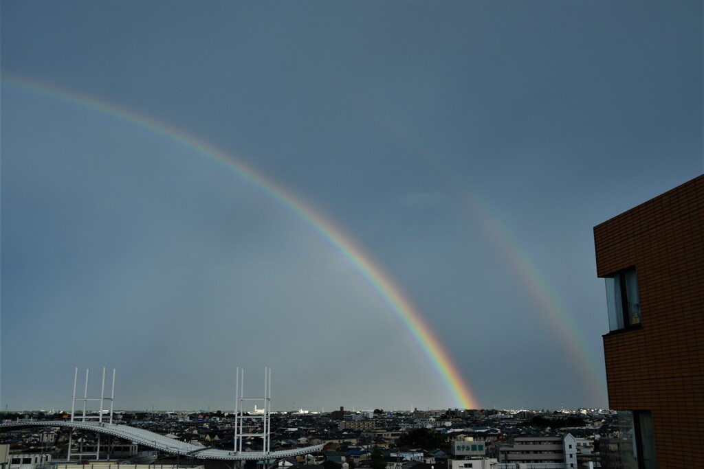凄い夕立の空３