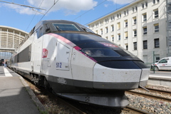 TGV Reseau　ランス駅にて