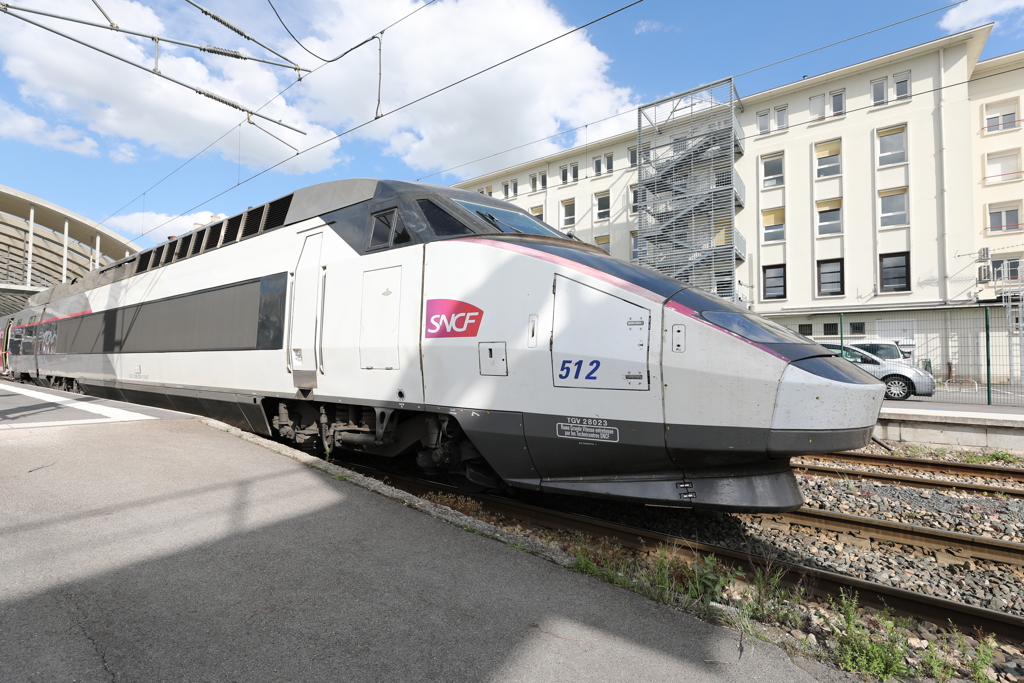 TGV Reseau　ランス駅にて