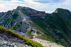 北アルプス唐松岳山頂山荘