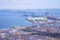 瀬戸大橋と115系電車
