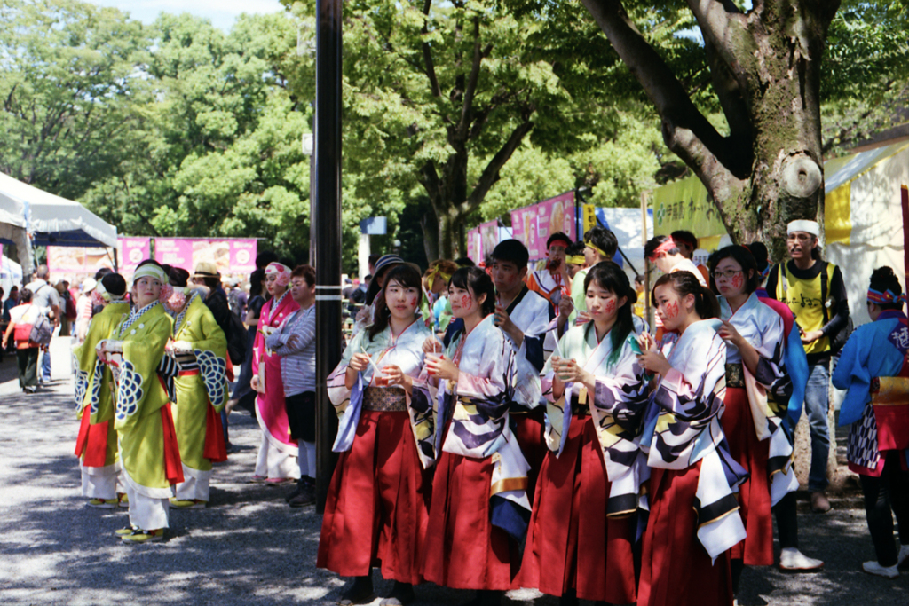 原宿表参道元氣祭スーパーよさこい2018その他編11-3　見てます