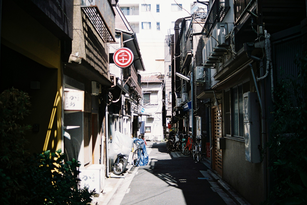 浅草の路地