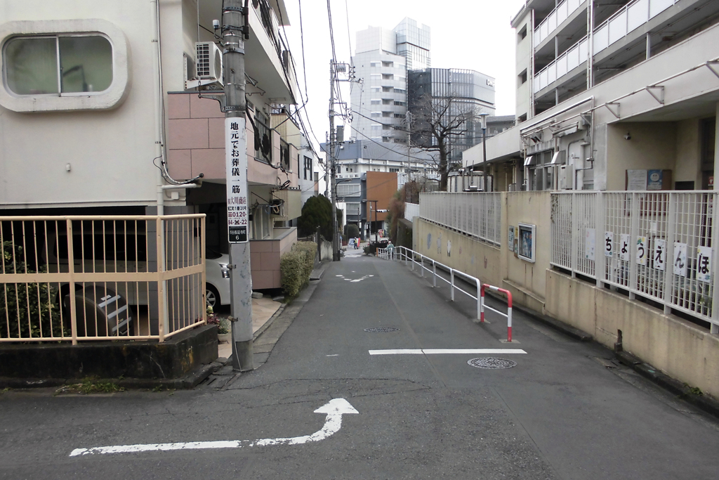 小さい町みつけた 新宿区市谷長延寺町⑤・3-2