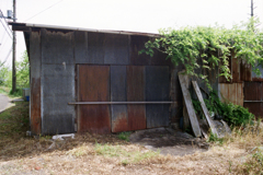 黒川谷戸4-2・トタン小屋の風景