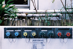 カラーな送水口