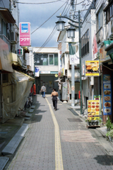 山下駅への路地・2-1