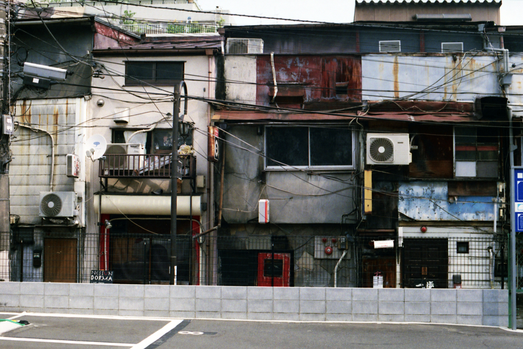 新宿・ゴールデン街2-1