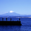 富士山と釣り人