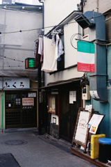 池袋に残る二つの路地・美久仁小路③