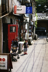 新宿・ゴールデン街2-2
