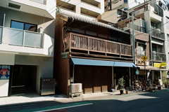 古い家