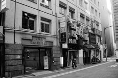 ニューギンザビル