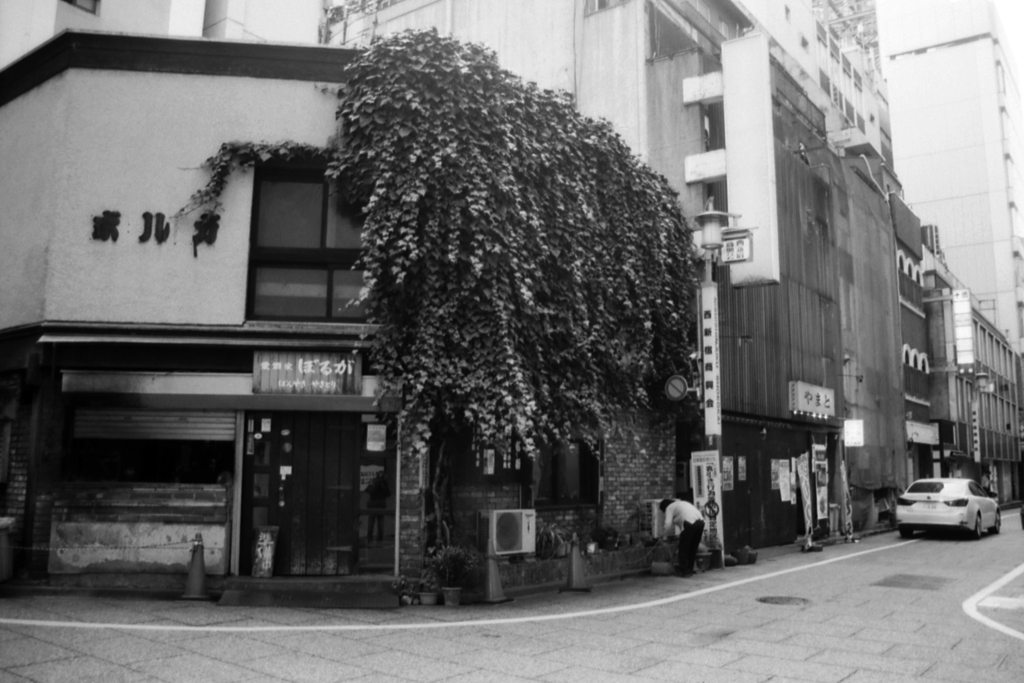 駅近に残る昭和①