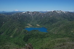 秘湖