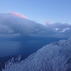 青白い湖