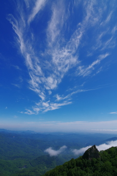 飛ぶ雲