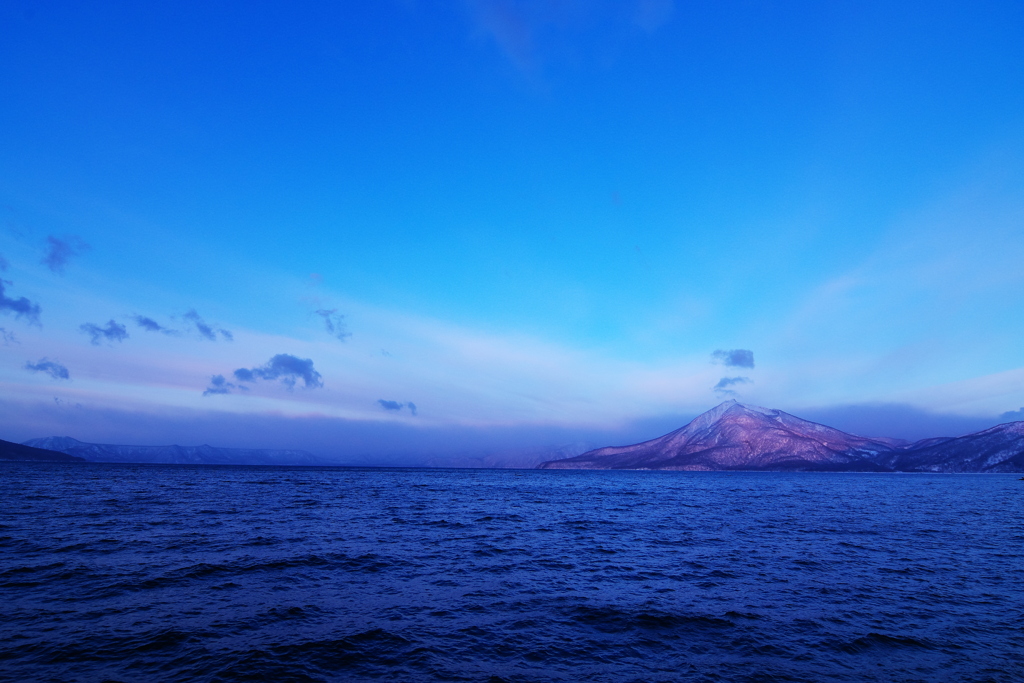 赤い山